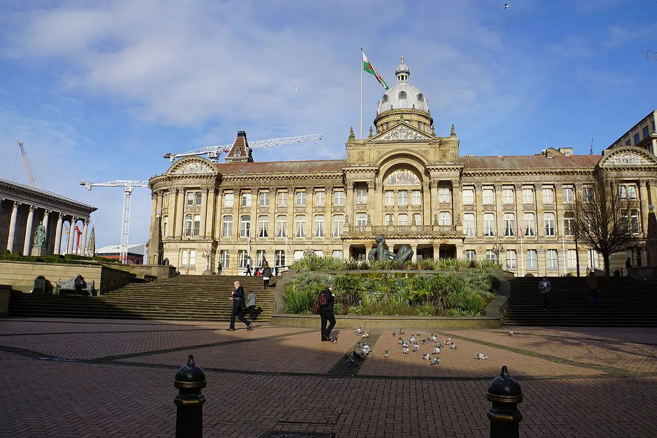 Victoria Square and Birmingham Town Hall