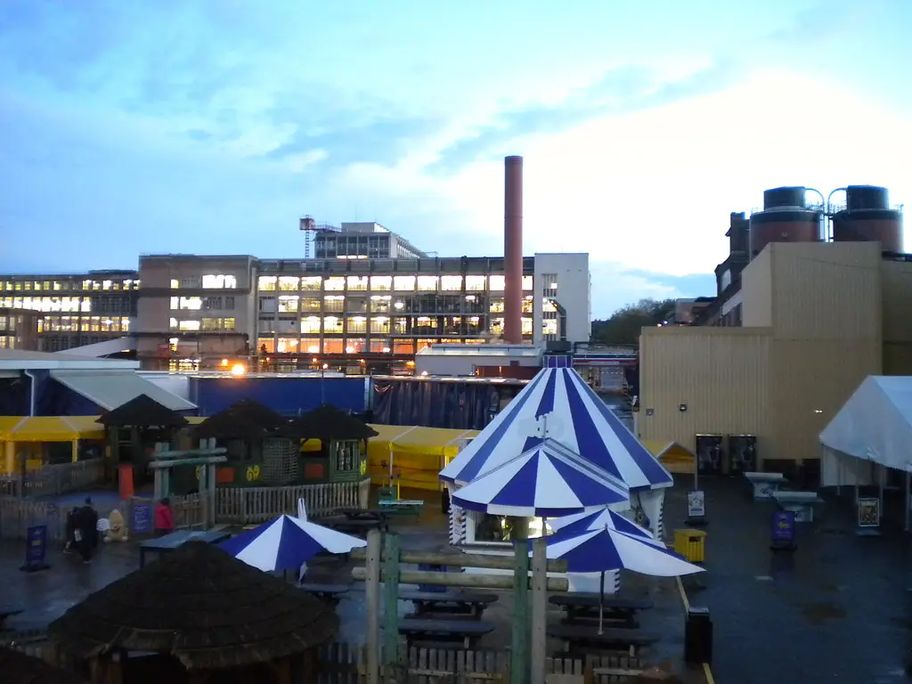 The Cadbury factory at Bournville at dusk
